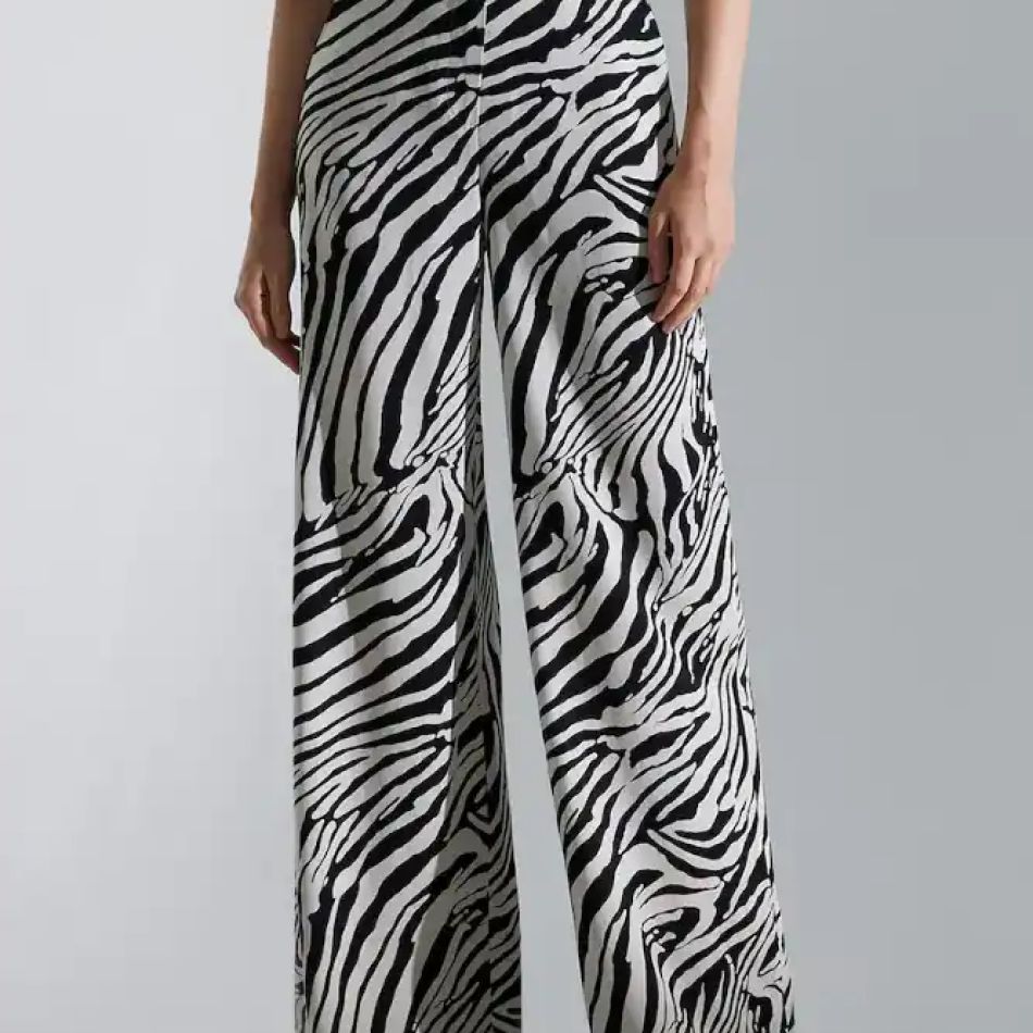 Talia înaltă revine: 20 de perechi de pantaloni pentru 2024 