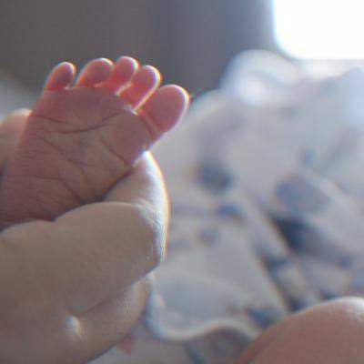Bursa neagră a mamelor surogat - Ancheta cu camera ascunsă despre piața ascunsă a mamelor de închiriat