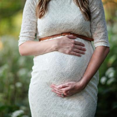Zece schimbări care te pot surprinde în sarcină