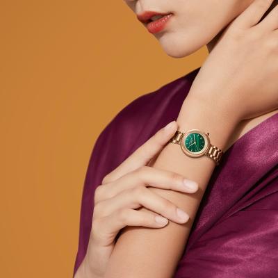 Minimalism vestimentar: Garderoba ta completă în câțiva pași simpli