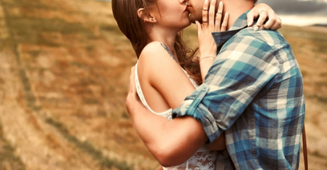 Cele mai frumoase citate de iubire: Alfabetul dragostei dupa Tudor Arghezi