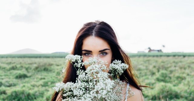 Trucuri antiîmbătrânire pe care dermatologii recomandă să le eviți