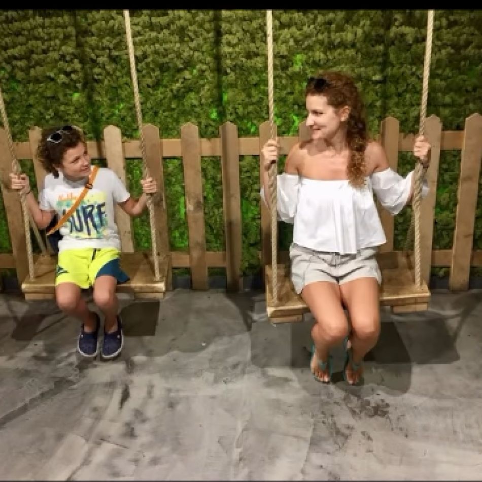 Andreea Aradits, mesaj sfâșietor pentru fiul ei, Eric: Te păstrez în inima mea. Tânărul nu mai vrea să o vadă 