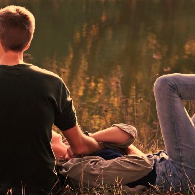 De ce sa nu asculti sfaturile prietenilor in materie de dating: Ce spun expertii