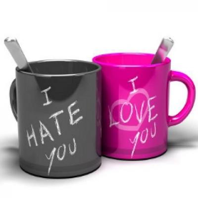  Nici nu s-a casatorit bine...ca si divorteaza!