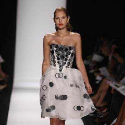 Dolce & Gabbana primavara-vara 2011 