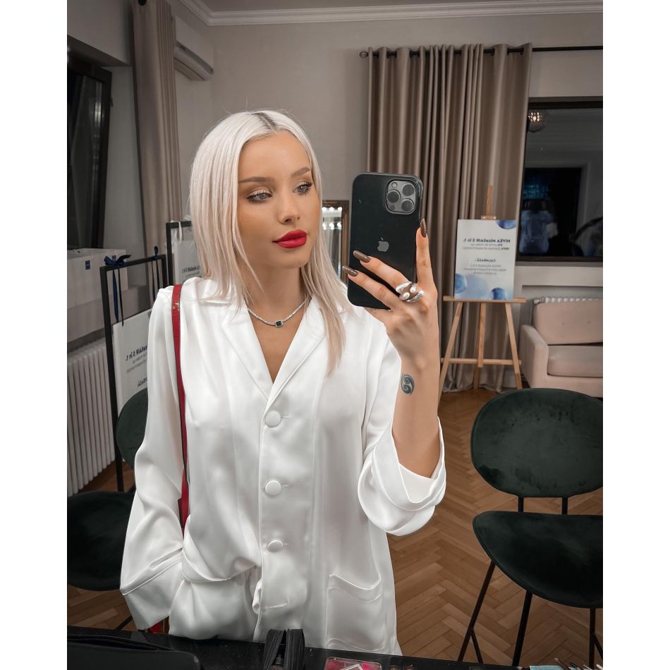 Carmen Grebenișan, în lacrimi după mesajul soțului! Influencerița este de 4 luni la Survivor