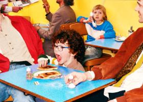 Good Neighbours lansează Walk Walk Walk de pe albumul Blue Sky Mentality