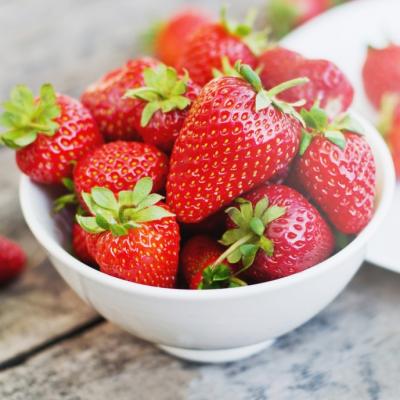 CAPSUNILE - Inima Vietii. Beneficiile extraordinare ale consumului de capsuni