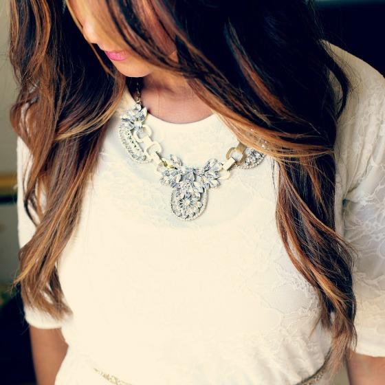 Ce bijuterii purtam la tinuta de sarbatori