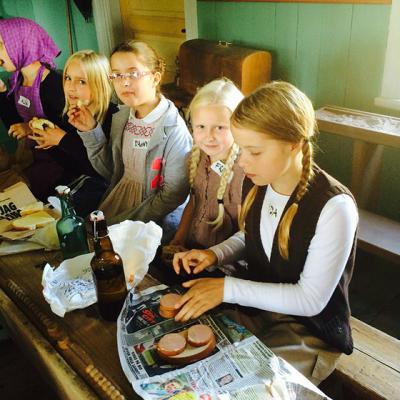 IMPORTANT: Factori care distrug coloana copilului tau!