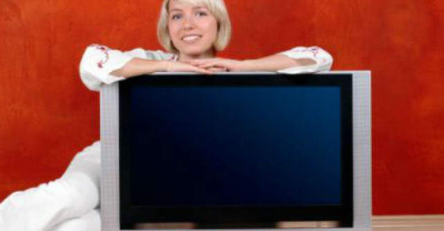 Ce ti se poate intampla daca stai mai mult de trei ore pe zi in fata televizorului