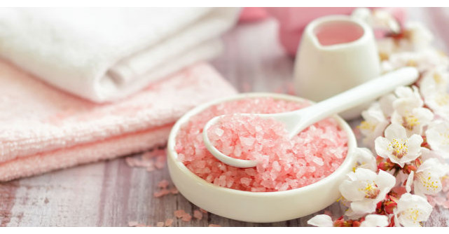 Sarea roz de Himalaya: 12 beneficii uluitoare