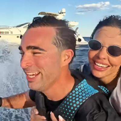 Andreea Popescu, imagini misterioase din vacanță. Cine este bărbatul care o însoțește pe fosta dansatoare a Deliei