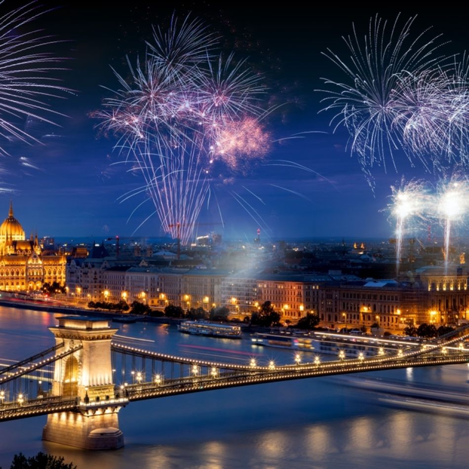 Galerie FOTO: Cât costă să faci Revelionul 2026 în București și cum se compară cu alte orașe europene