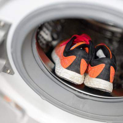 Cum se spală pantofii în mașina de spălat?