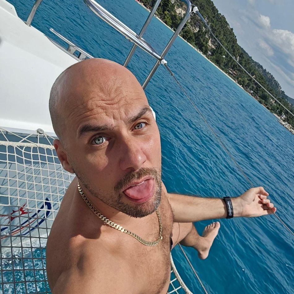 Deliric, amendat de jandarmi după concertul de la UNTOLD pentru limbaj licențios. Lista vedetelor sancționate 