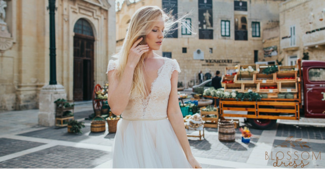 Influențe italienești și franțuzești în colecția bridal “Blossom Dress 2018”