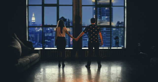 Cinci etape in iubire. Peste a treia cele mai multe cupluri nu reusesc sa treaca!