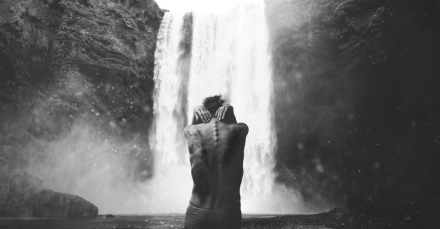 Asculta aceasta melodie o data pe zi si te vei reconecta imediat cu sufletul tau