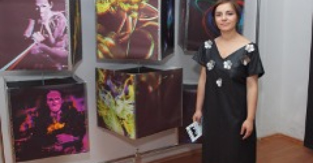 Foto: Expozitia Personal light by Alina Ene