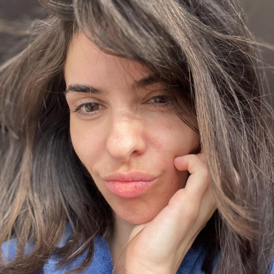 Mellina se confruntă cu probleme grave de sănătate! Diagnosticul este incert, iar artista s-a apucat de terapie