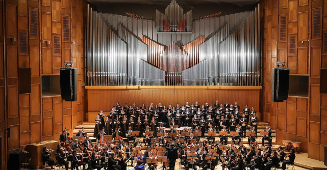 Carmina Burana închide stagiunea la Sala Radio: o superproducție muzicală cu peste 140 de muzicieni