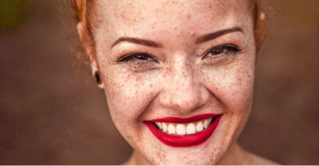 Trucuri pentru un zâmbet sănătos: cum îngrijești dantura și gingiile