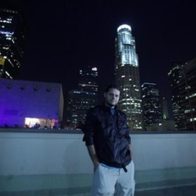 Regizorul Alex Ceausu deschide joi Cinema Pub