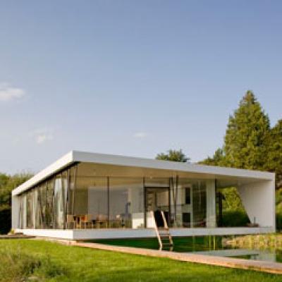 Arhitectura contemporana: casa in forma de cub