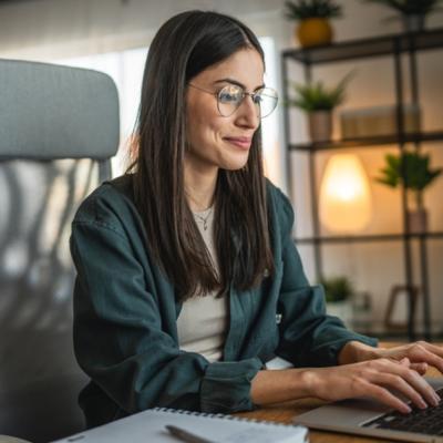 Cum să reduci stresul legat de finanțe și să te concentrezi pe creșterea afacerii tale