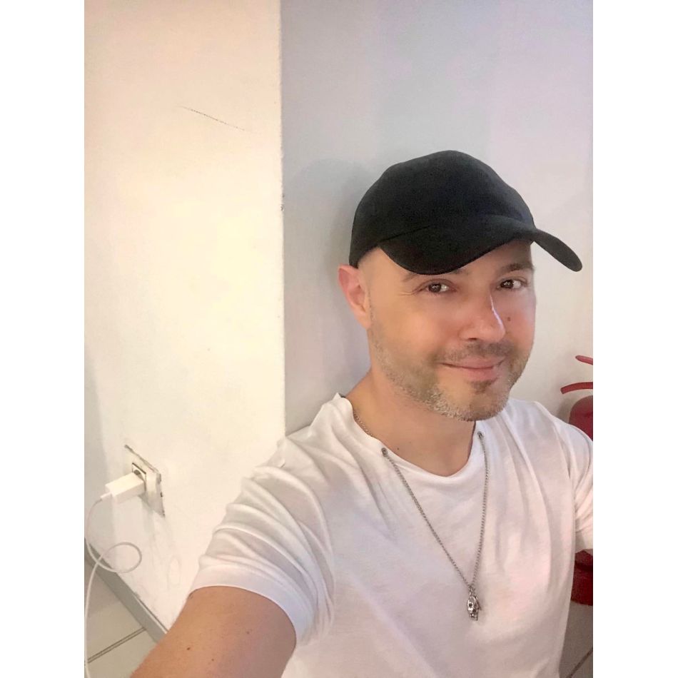 Mihai Mitoșeru, viața după Noemi! Prezentatorul iubește din nou