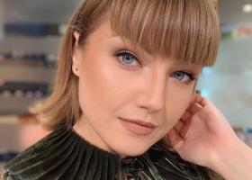 Cea mai frumoasă piesă de Crăciun a Alexandrei Ungureanu este aici! Ascultă cea mai sensibilă melodie de Sărbători
