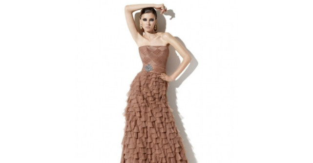 50 Rochii nude pentru cununia civila