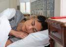 5 obiceiuri care te ajută să slăbești în timp ce dormi
