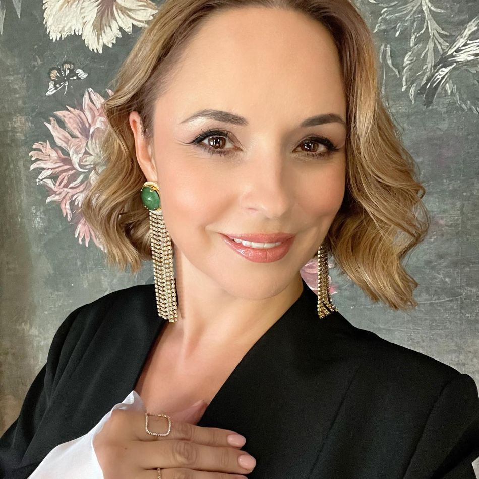 După transformarea spectaculoasă, Andreea Marin a ajuns să împrumute haine de la fiica sa. Uite cum arată acum vedeta!