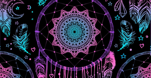 Ezoteric: Cum te influenteaza amuletele pe care le porti la gat