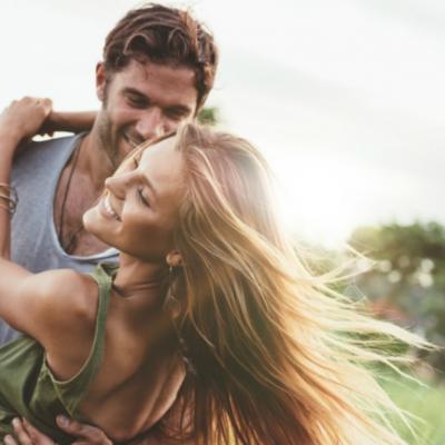 12 Semne ca este o femeie cum nu ai mai vazut pana acum