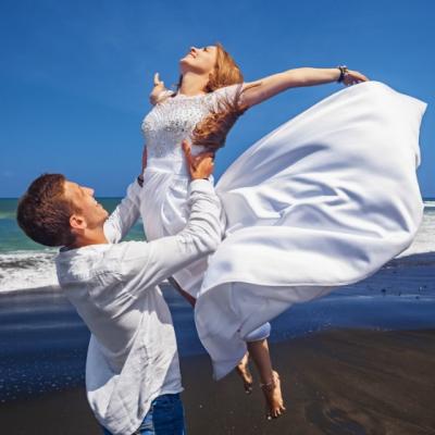 Nu vreau sa am doar un iubit, vreau si un prieten. Cer prea mult?