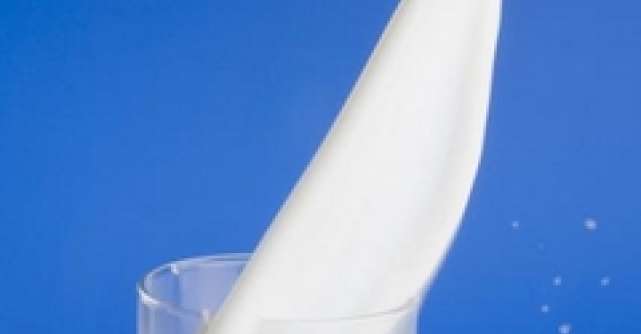 La Colline reintroduce laptele proaspat de capra  in marile magazine