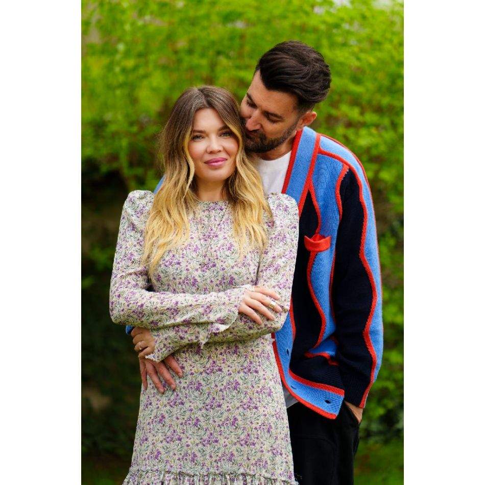 Pe aceeași bancă a mărturisirilor pe care au spus că vor deveni părinți, Smiley și Gina Pistol anunță că se căsătoresc 