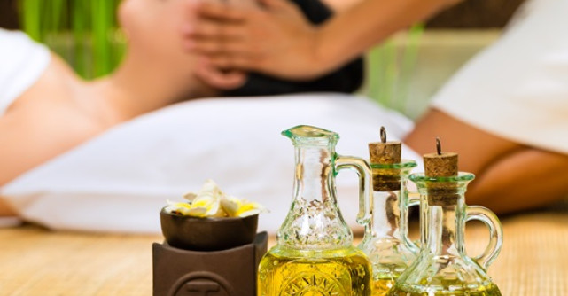 Top 12 uleiuri esentiale pentru ten