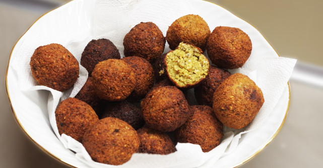 Secretul celui mai gustos falafel. Reteta vegana care nu da gres!