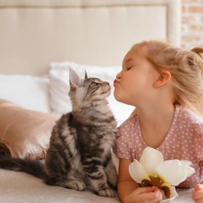 Relația ciudată pe care specialiștii au descoperit-o între om și animalul de companie