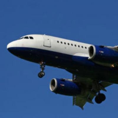 ULIMELE LOCURI disponibile DE REVELION 2011