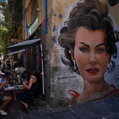 Sophia Loren și frumusețea naturală a unei epoci uitate: Când părul de pe corpul femeii nu era un scandal, ci o realitate