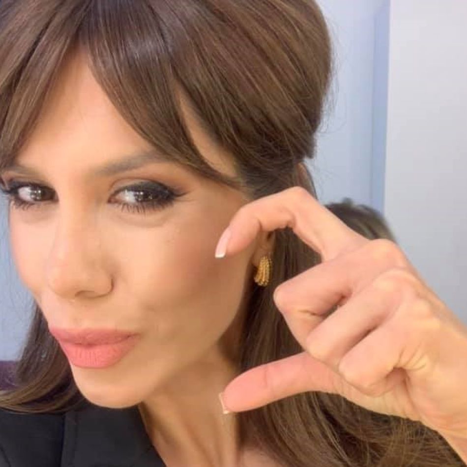 Denise Rifai și Dan Bittman, surprinși împreună la plajă! În ce ipostaze a fost fotografiată prezentatoarea tv?