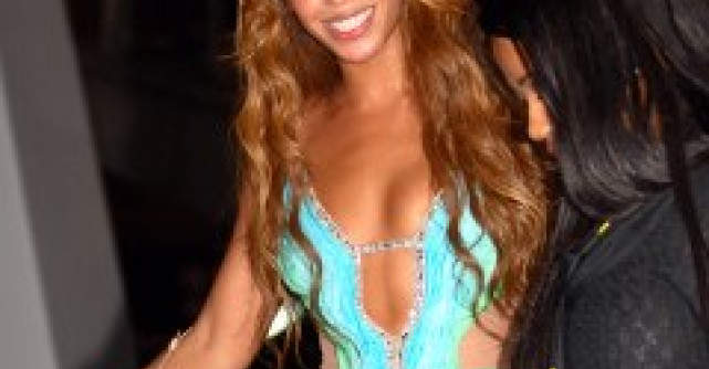 Foto: Beyonce fara Photoshop!
