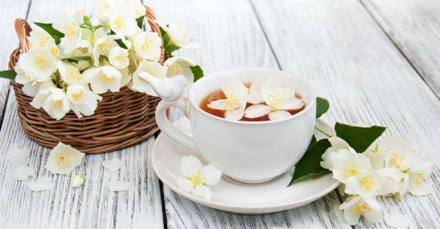 Ceaiul de iasomie are efecte miraculoase