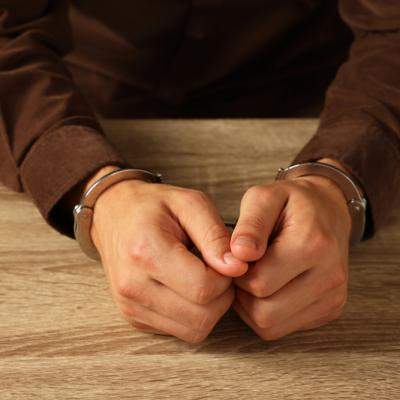 Doi băieți români de 14 ani acuzați de tentativă de viol în Irlanda. Proteste mari în localitatea în care a avut loc incidentul